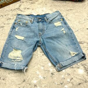 Levi’s 511 Women’s Distressed Shorts